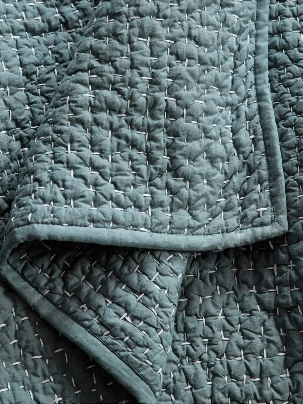 Quince Organic Cotton Hand Stitched Quilt in Ocean Full/Queen 1283